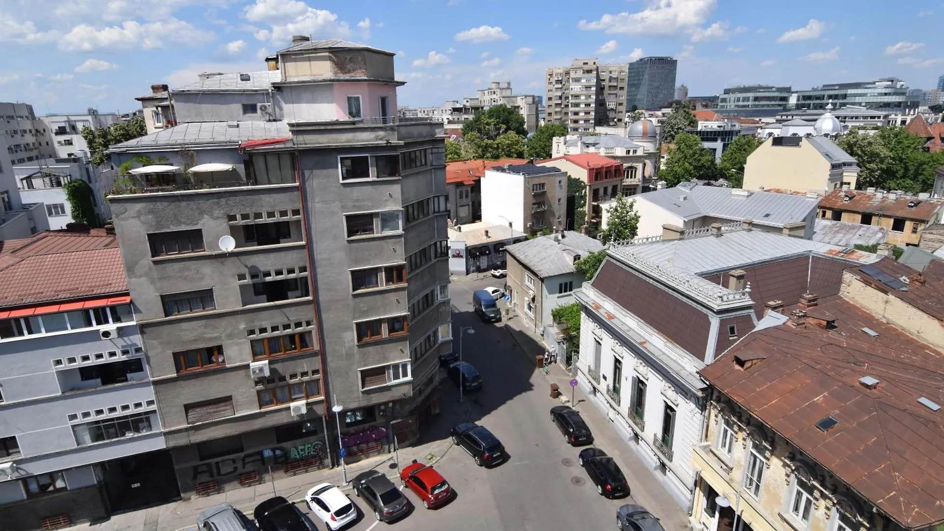 Studio Over The Houses Bükreş Daire