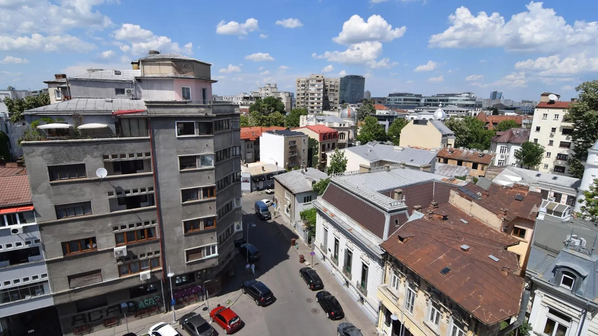 Studio Over The Houses Bükreş Romanya